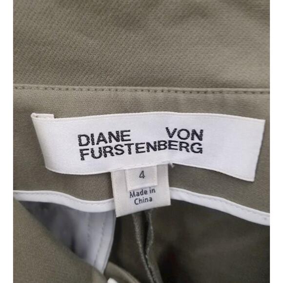 Diane Von Furstenberg Ribbon-Stripe Wide-Leg Fold-Over Pants - Picture 9 of 16